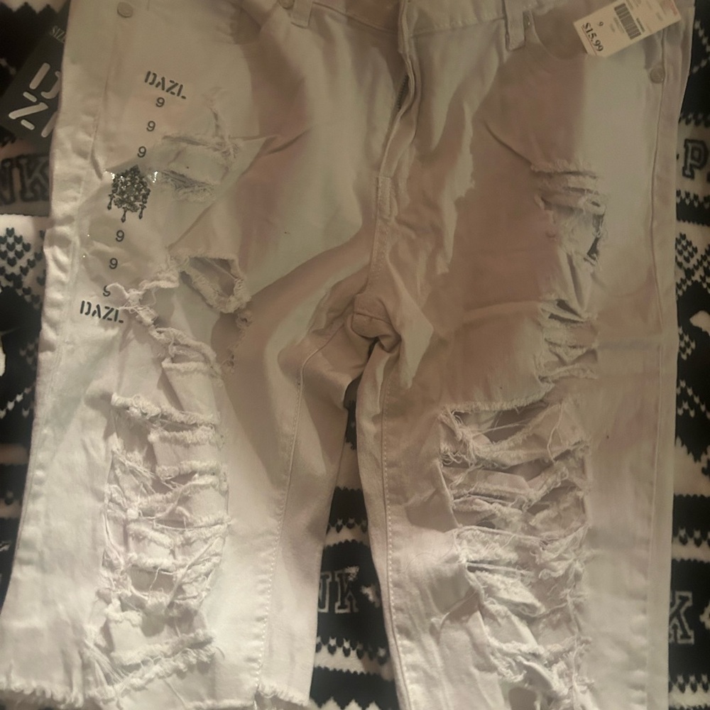 Brand new DAZL size 9 shorts